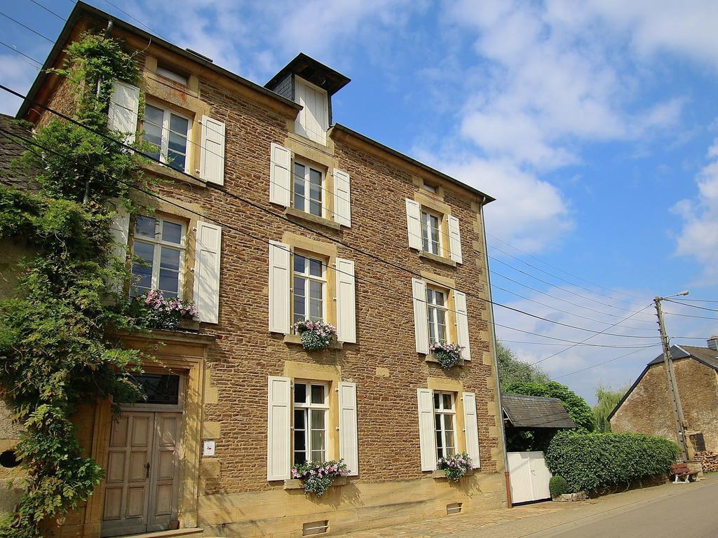 Unique Holiday Home In Virton With Jacuzzi Latour Luaran gambar