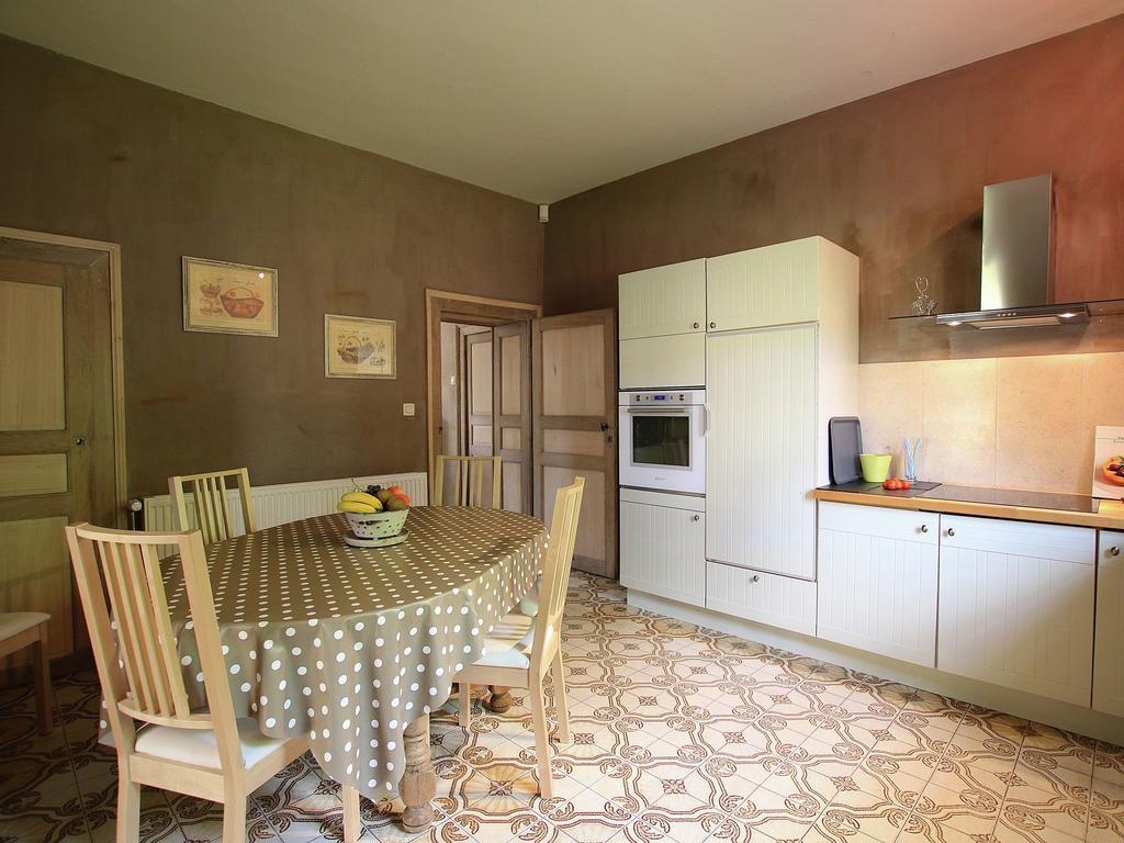 Unique Holiday Home In Virton With Jacuzzi Latour Luaran gambar