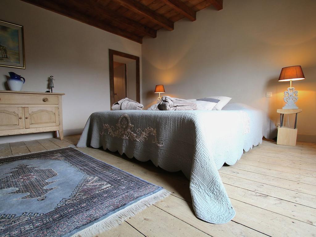Unique Holiday Home In Virton With Jacuzzi Latour Luaran gambar