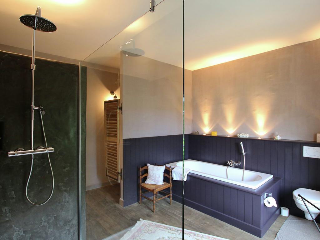 Unique Holiday Home In Virton With Jacuzzi Latour Luaran gambar